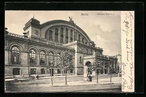 AK Berlin-Kreuzberg, Blick auf den Anhalter Bahnhof mit Litfasssäule