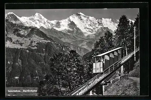 AK Interlaken, Harderbahn mit Alpen