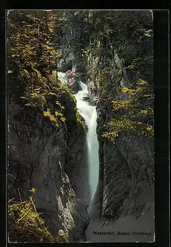 Künstler-AK Brand /Vorarlberg, Wasserfall mit Felsen