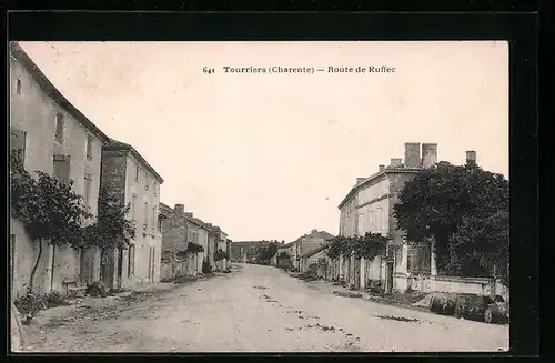 AK Tourriers, Charente, Route de Ruffec