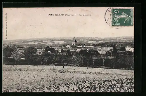 AK Saint-Severin, Charente, Vue Panoramique, L`Eglise