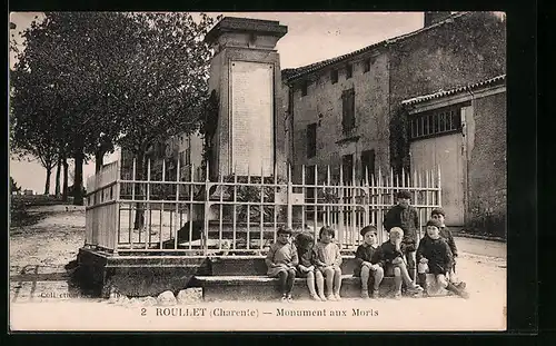 AK Roullet, Charente, Monument aux Morts