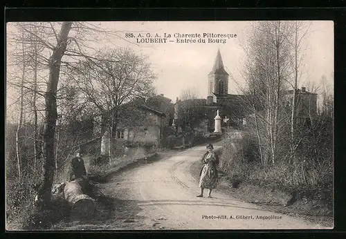 AK Loubert, La Charente Pittoresque, Entree du Bourg