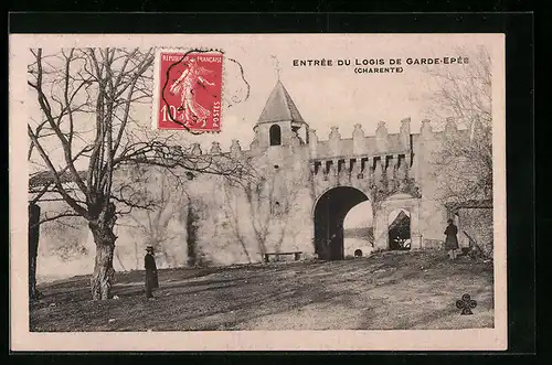 AK Garde-Epee, Charente, Entree du Logis