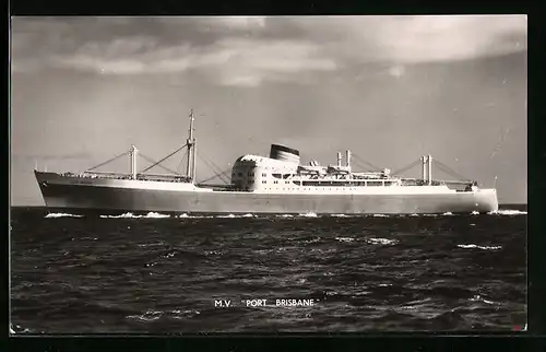 AK Passagierschiff M.V. Port Brisbane auf hoher See