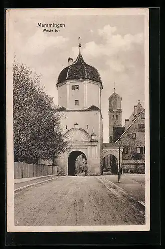 AK Memmingen, auf der Strasse zum Westertor hin