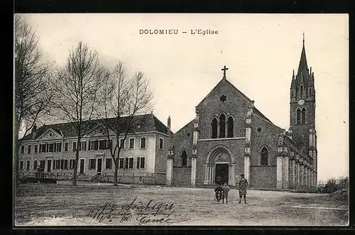 AK Dolomieu, L`Eglise