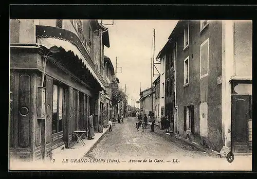 AK Le Grand-Lemps, Avenue de la Gare