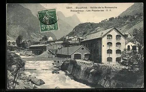 AK Rioupéroux, Les Papeteries