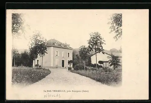 AK Bourgoin, Le Bas-Vermelle