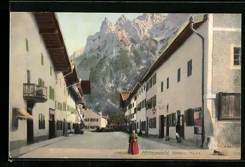 AK Mittenwald, der Untere Markt mit Bergen