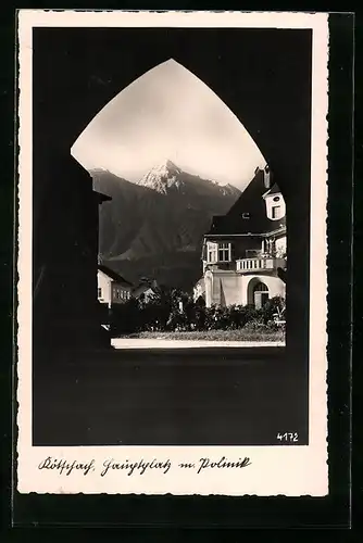 AK Köttschach, Tordurchblick mit Polinik, Blick auf die Bergspitzen