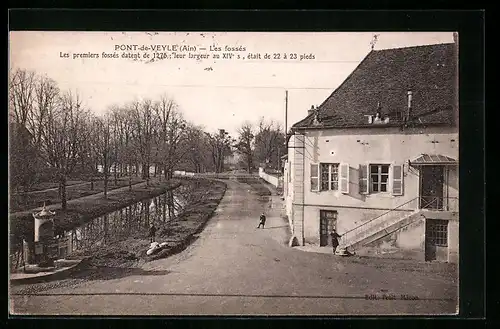 AK Pont-de-Veyle, Les fosses, Les premiers fosses datent de 1275