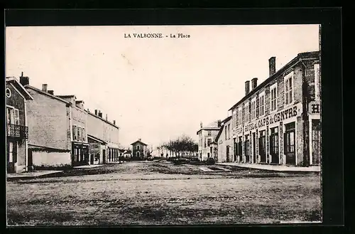 AK La Valbonne, La Place, Hotel et Cafe du Centre