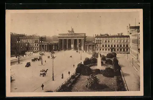 AK Berlin, Pariser Platz und Brandenburger Tor