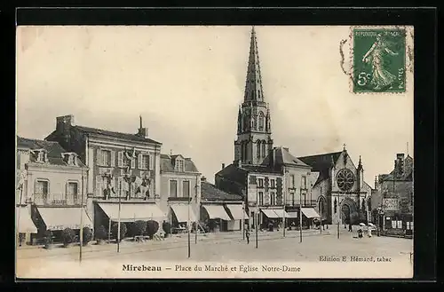 AK Mirebeau, Place du Marché et Eglise Notre-Dame