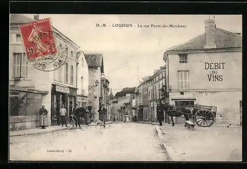 AK Loudun, La rue Porte-de-Mirebeau