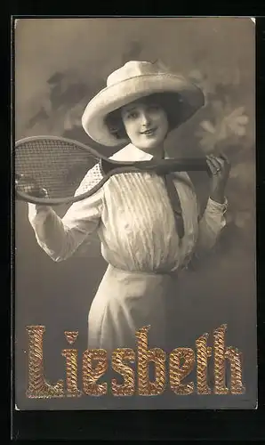 AK Liesbeth, Junge Dame mit Tennisschläger