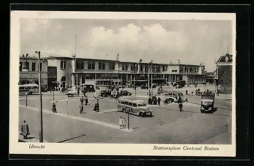 AK Utrecht, Stationsplein Centraal Station, Bahnhof