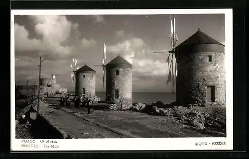 AK Rhodes, The Mills, Blick auf Windmühlen