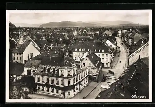 AK Offenburg, Ortsansicht mit Strasse von oben