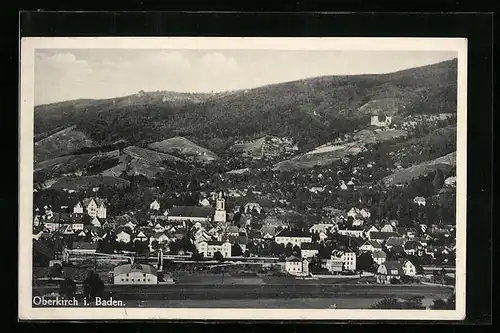 AK Oberkirch i. Baden, Totalansicht mit Kirche