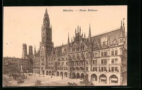 AK München, Neues Rathaus mit Strassenbahn