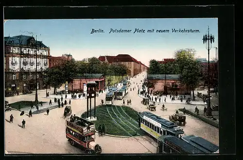 AK Berlin, Potsdamer Platz mit neuem Verkehrsturm, Autobus und Strassenbahnen