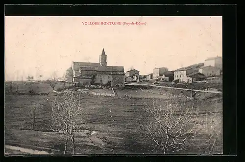 AK Vollore-Montagne, L`Eglise et vue generale