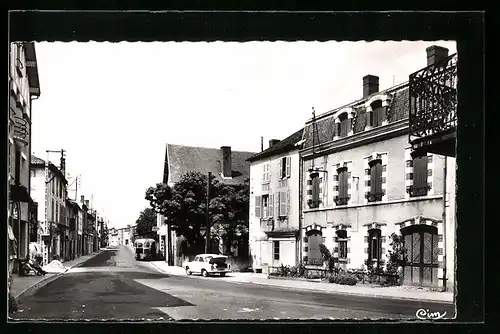 AK Combronde, Route de Montlucon, Omnibus