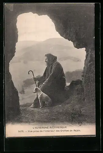 AK Rajah, Vue prise de l'Interieur des Grottes de Rajah