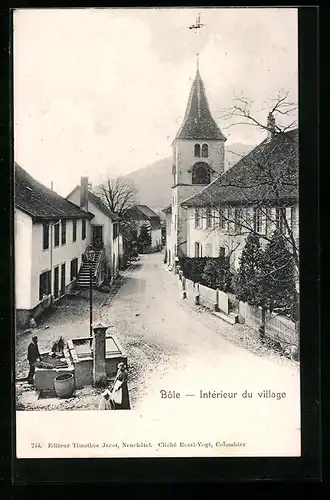 AK Bôle, Intérieur du Village, Strassenpartie an der Kirche