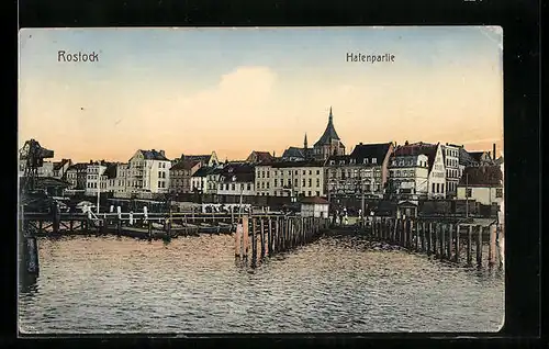 AK Rostock, Hafenpartie mit Booten