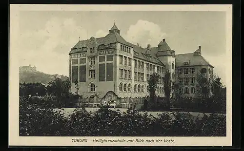 AK Coburg, Blick nach der Heiligkreuzschule und zur Veste