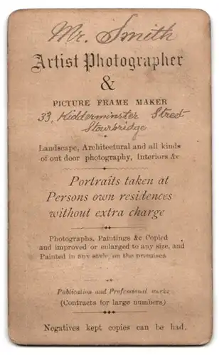 Fotografie Mr. Smith, Stourbridge, junger englischer Knabe im Anzug mit Schlips