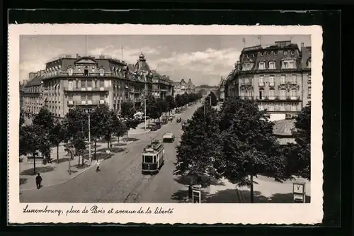 AK Luxembourg, Place de Paris et avenue de la liberté, Strassenbahn