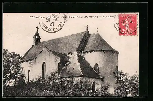 AK Contournat, L`Eglise