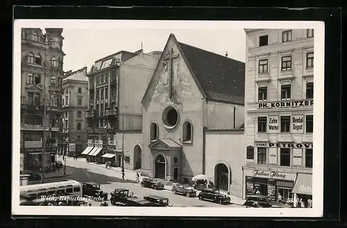 AK Wien, Strassenpartie mit Kapuzinerkirche und Zahnwaren-Depot Kornitzer