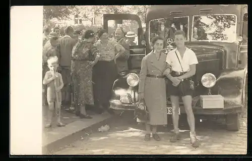 Foto-AK Mercedes-Bent Autobus