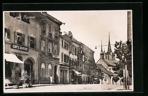 AK Romont, Strassenpartie mit Cafe Suisse und Kirche