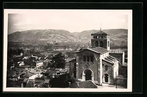 AK Vion, L`Eglise romane