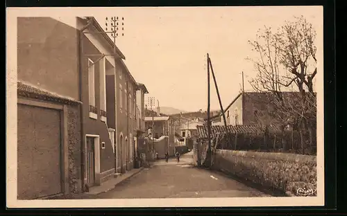 AK Laurac, Entrée du Village