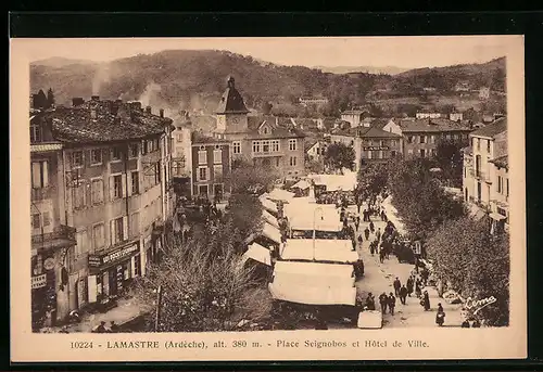 AK Lamastre, Place Seignobos et Hotel de Ville