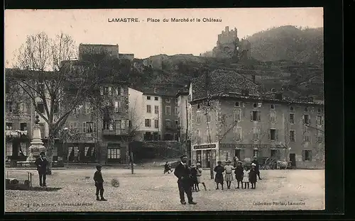AK Lamastre, Place du Marché et le Château