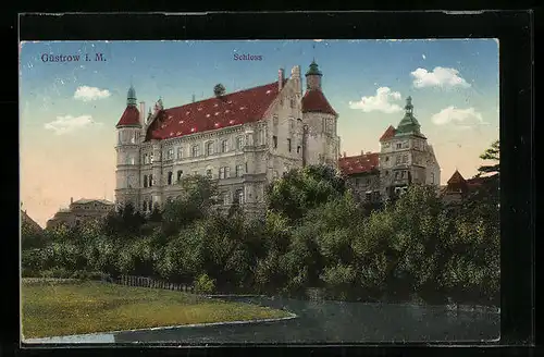 AK Güstrow i. M., Schloss mit Teich