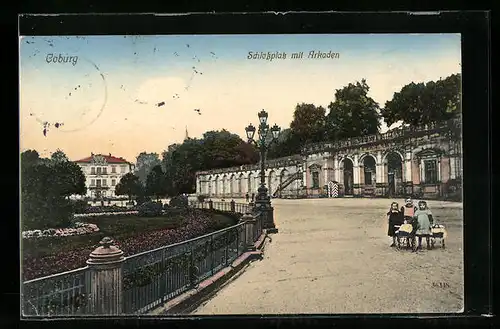 AK Coburg, Schlossplatz mit Arkaden