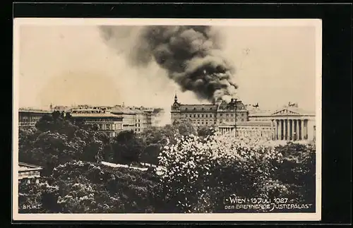 AK Wien, Der brennende Justizpalast 1927
