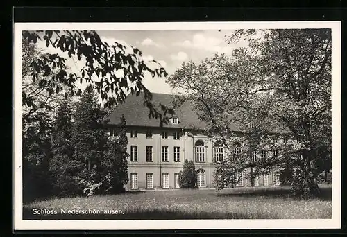 AK Berlin-Niederschönhausen, Schloss im Grünen