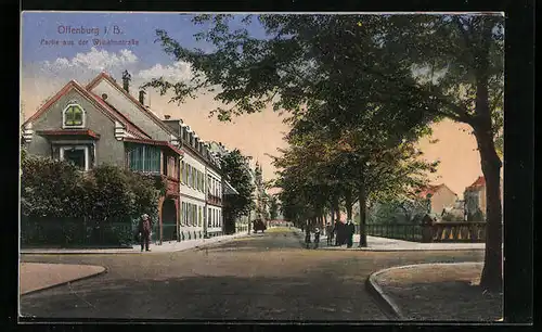 AK Offenburg i. B., Partie aus der Wilhelmstrasse mit Blick auf Häuserfassaden