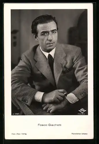 AK Schauspieler Fosco Giachetti im Anzug